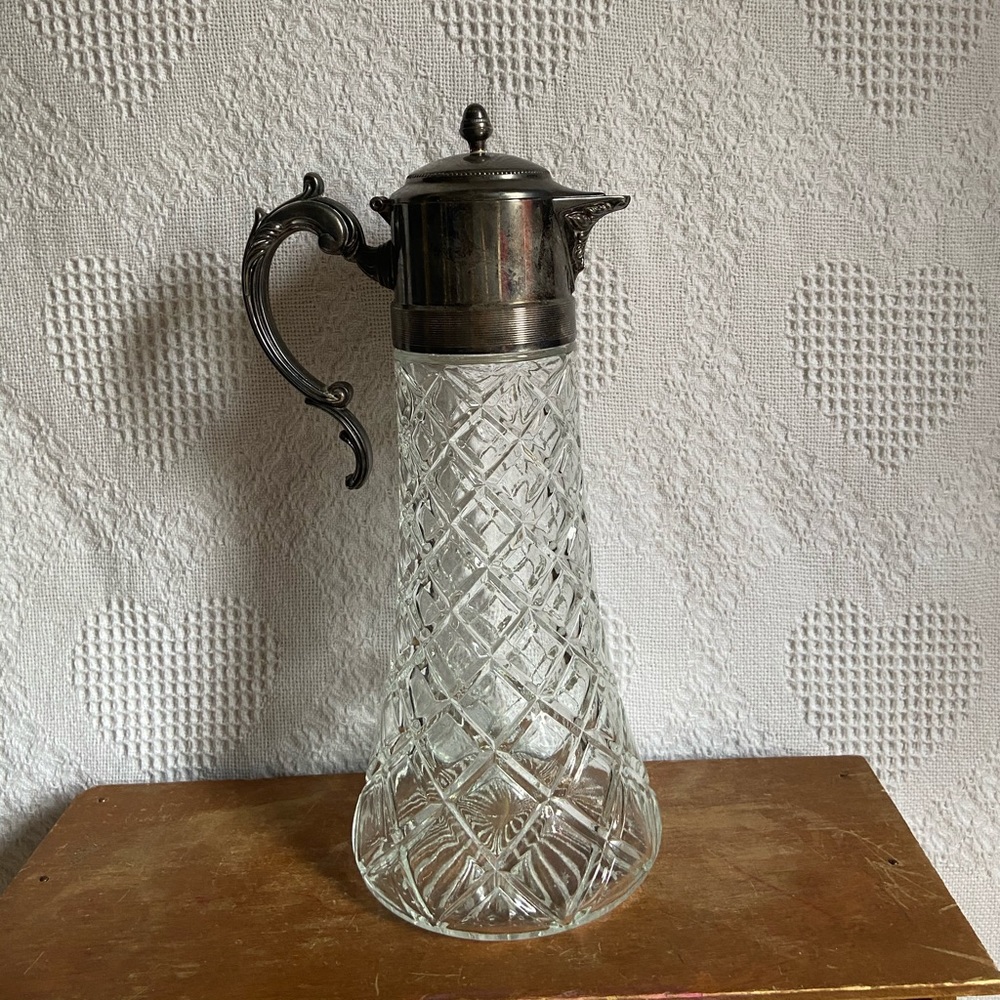 Pitcher - Picture 3 of 9